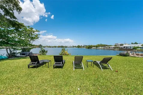 2501 NE 209th Terrace Miami FL 33180