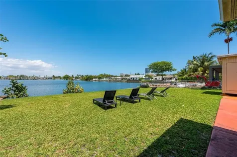 2501 NE 209th Terrace Miami FL 33180