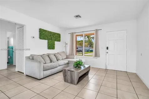 2501 NE 209th Terrace Miami FL 33180