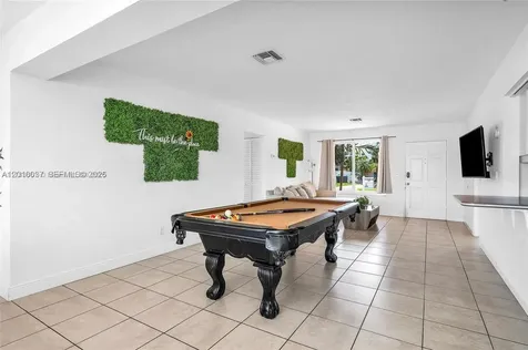 2501 NE 209th Terrace Miami FL 33180