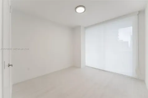 77 SE 5 Street Miami FL 33131