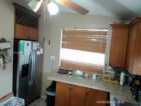11412 SW 41st Street Miami FL 33165