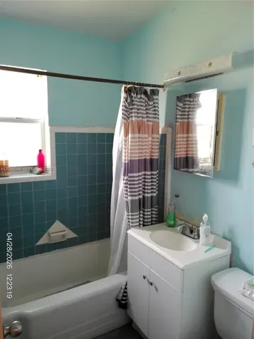 11412 SW 41st Street Miami FL 33165