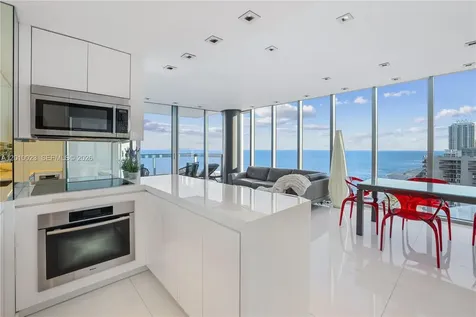 6899 Collins Avenue Miami Beach FL 33141