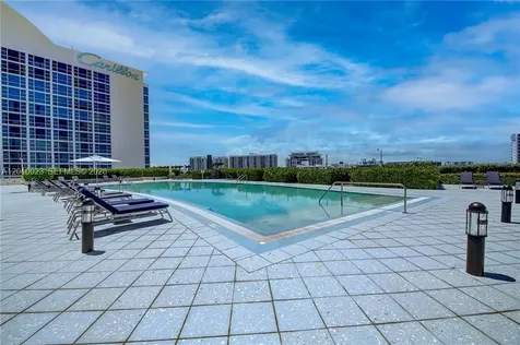 6899 Collins Avenue Miami Beach FL 33141