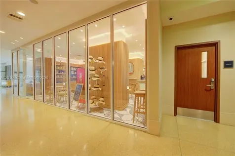 6899 Collins Avenue Miami Beach FL 33141