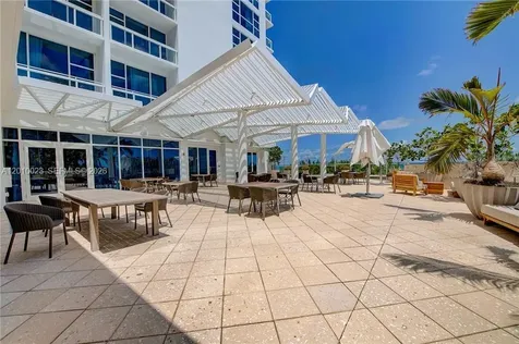6899 Collins Avenue Miami Beach FL 33141