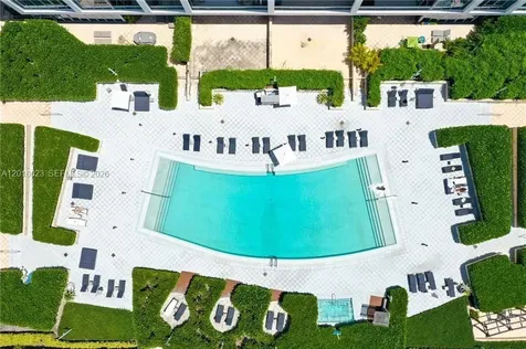 6899 Collins Avenue Miami Beach FL 33141