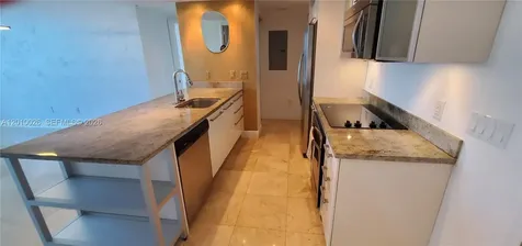 185 SW 7th Street Miami FL 33130