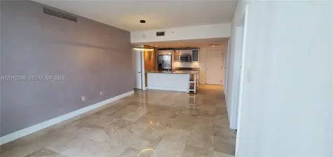 185 SW 7th Street Miami FL 33130