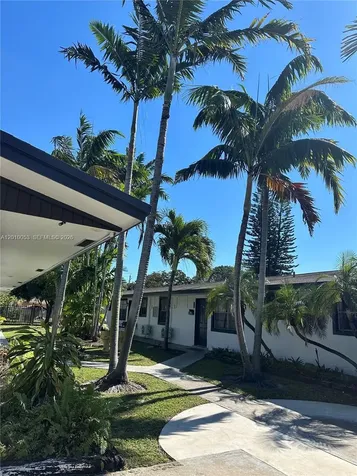128 NW 2nd Avenue Hallandale Beach FL 33009