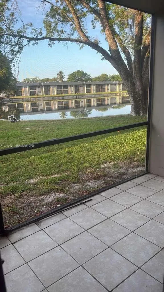 7910 N Colony Circle N Tamarac FL 33321