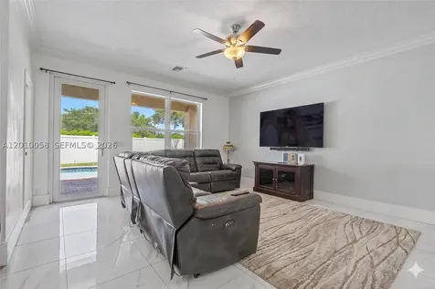 18901 SW 15th Street Pembroke Pines FL 33029