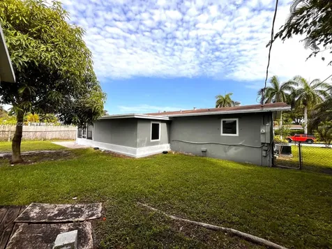6232 NW 15th Court Margate FL 33063