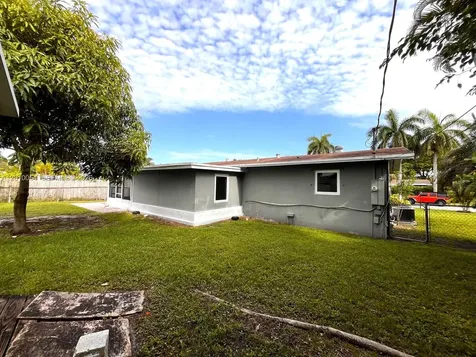 6232 NW 15th Court Margate FL 33063