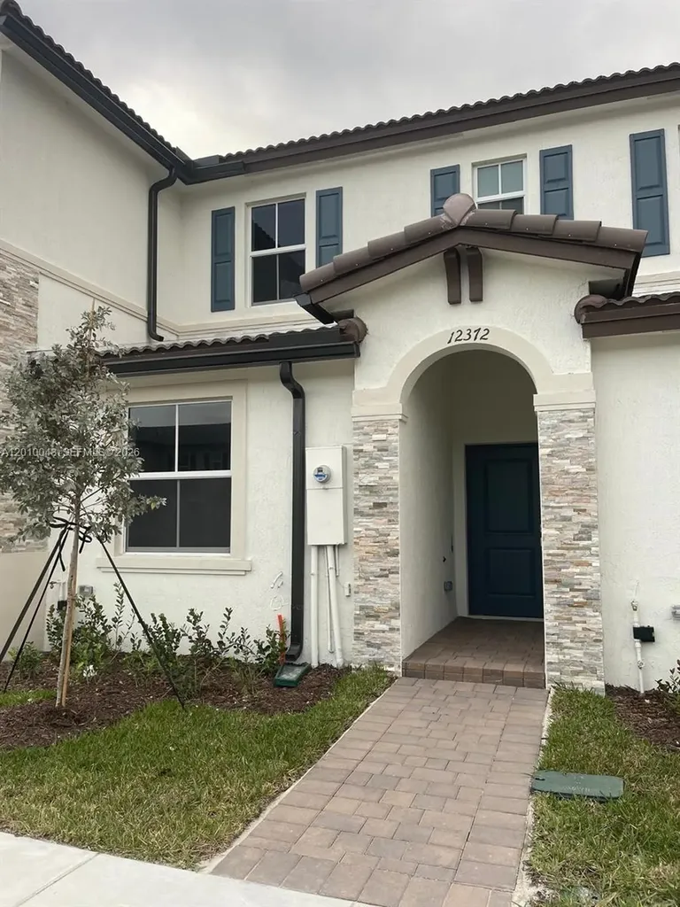 12372 NW 23rd Court Miami FL 33167