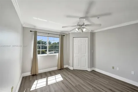 631 SW 111th Lane Pembroke Pines FL 33025