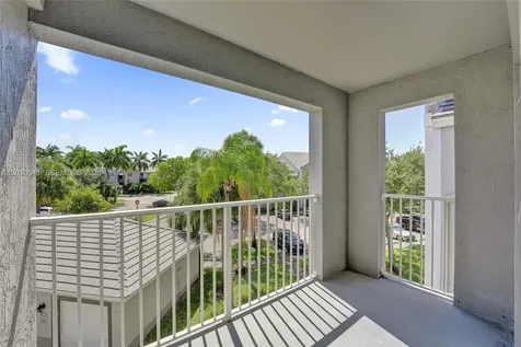 631 SW 111th Lane Pembroke Pines FL 33025