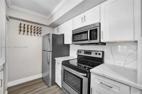 631 SW 111th Lane Pembroke Pines FL 33025
