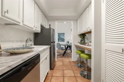 300 Sunrise Drive Key Biscayne FL 33149