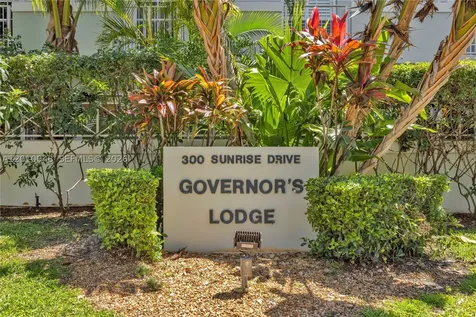 300 Sunrise Drive Key Biscayne FL 33149