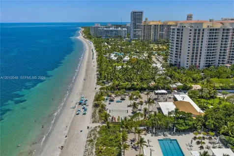 300 Sunrise Drive Key Biscayne FL 33149
