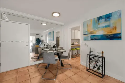 300 Sunrise Drive Key Biscayne FL 33149