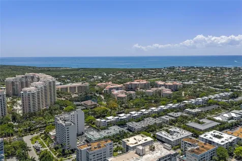 300 Sunrise Drive Key Biscayne FL 33149