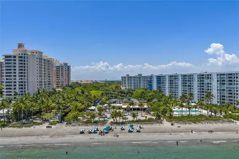 300 Sunrise Drive Key Biscayne FL 33149