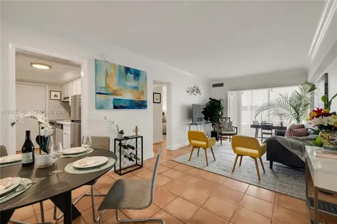 300 Sunrise Drive Key Biscayne FL 33149