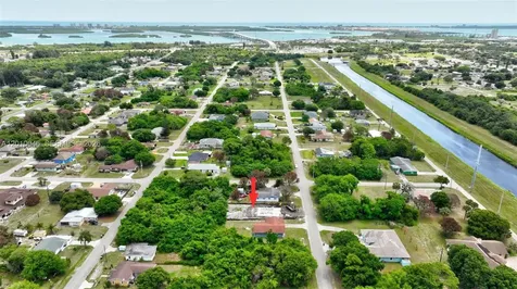 2104 Barcelona Avenue Fort Pierce FL 34946