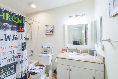 875 Riverside Drive Coral Springs FL 33071