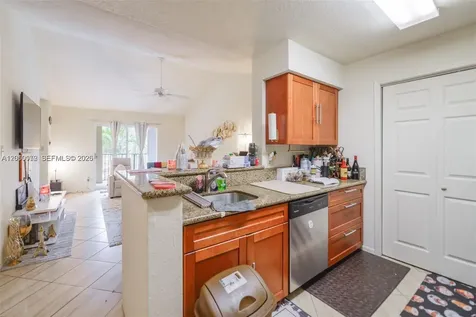 875 Riverside Drive Coral Springs FL 33071