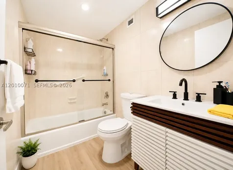 400 Kings Point Drive Sunny Isles Beach FL 33160