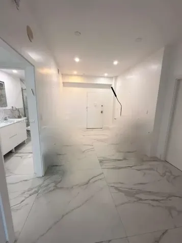 19370 Collins Avenue Sunny Isles Beach FL 33160