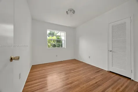 6065 N Waterway Drive Miami FL 33155