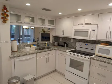 9030 SW 125th Avenue Miami FL 33186