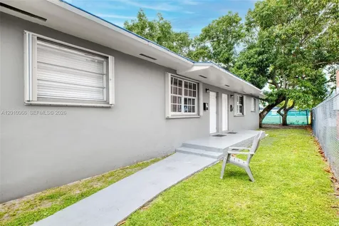 1535 NW 53rd Street Miami FL 33142