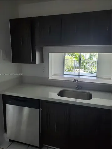496 NW 165th Street Road Miami FL 33169