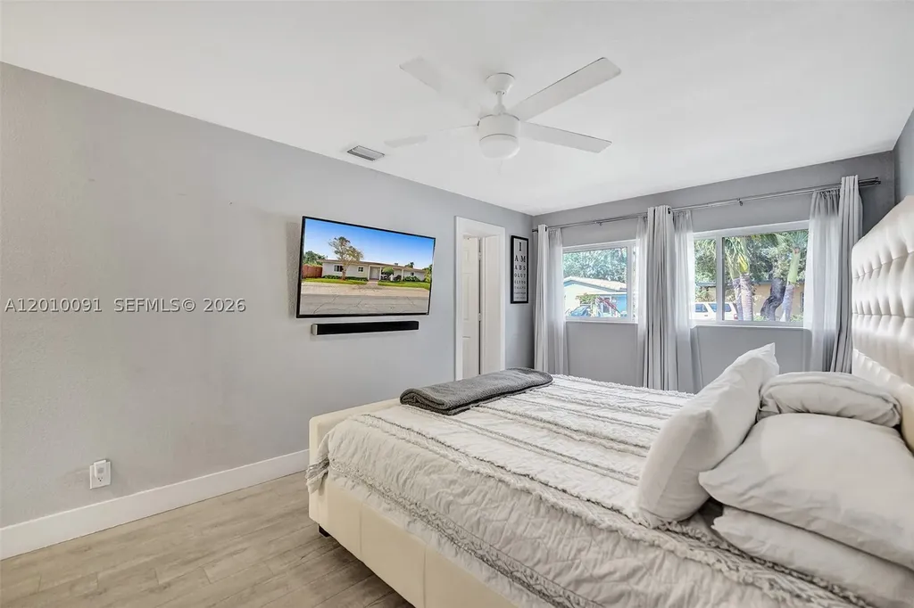 1146 NE 17th Terrace Fort Lauderdale FL 33304