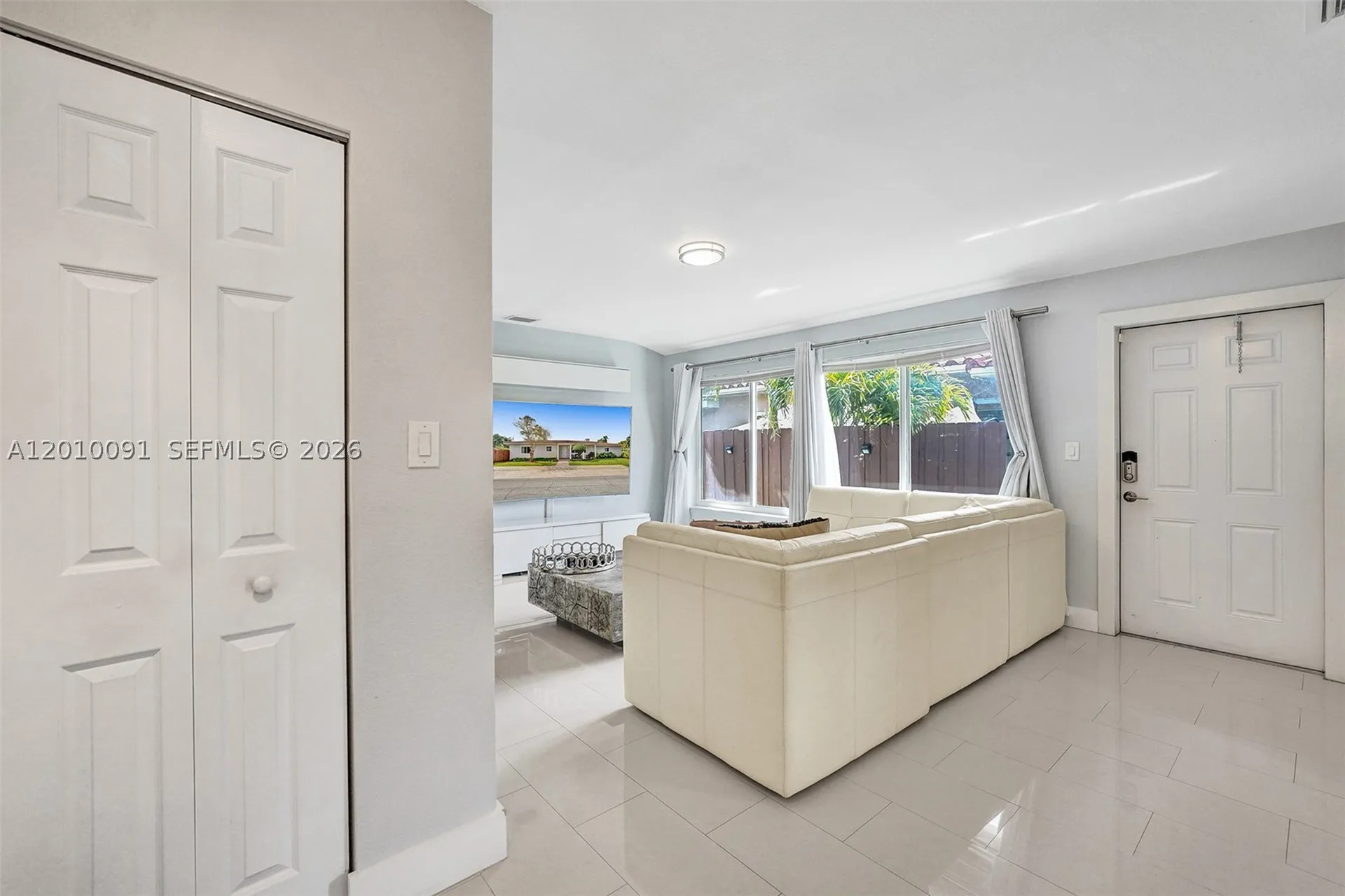 1146 NE 17th Terrace Fort Lauderdale FL 33304