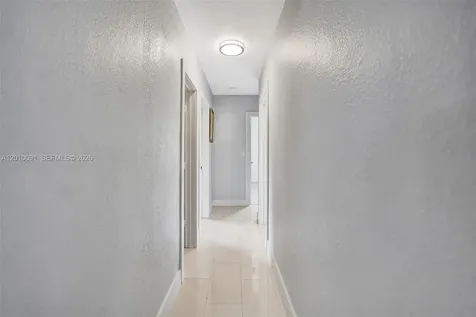 1146 NE 17th Terrace Fort Lauderdale FL 33304