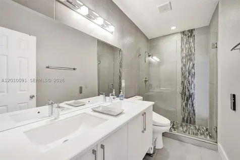 1146 NE 17th Terrace Fort Lauderdale FL 33304