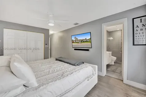 1146 NE 17th Terrace Fort Lauderdale FL 33304
