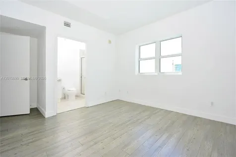 14951 Royal Oaks Lane North Miami FL 33181