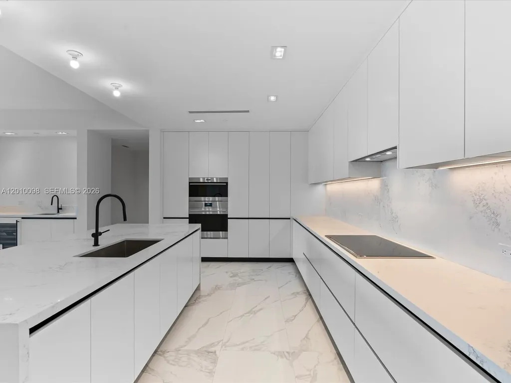 160 Isle Of Venice Drive Fort Lauderdale FL 33301