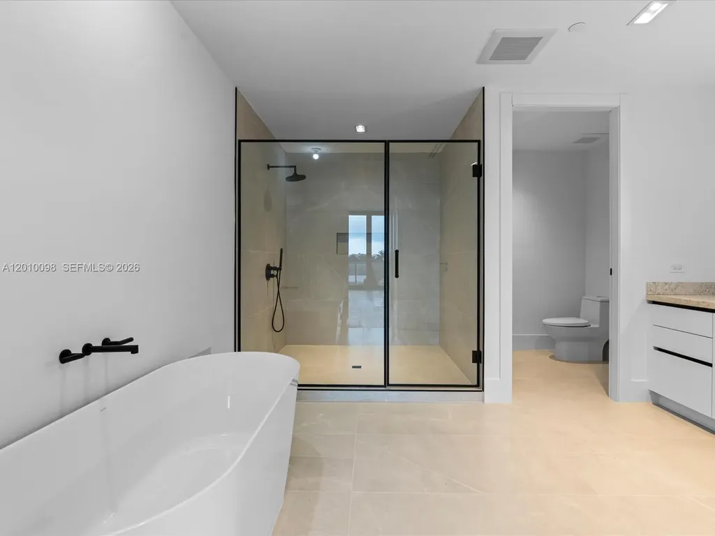 160 Isle Of Venice Drive Fort Lauderdale FL 33301