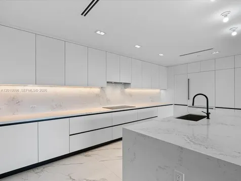 160 Isle Of Venice Drive Fort Lauderdale FL 33301