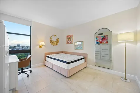 20379 W Country Club Drive Aventura FL 33180