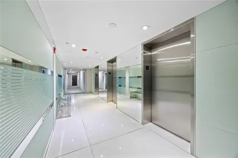 20379 W Country Club Drive Aventura FL 33180